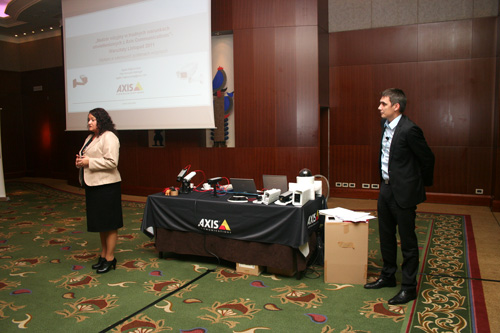 Axis_2011_konferencja_newsW